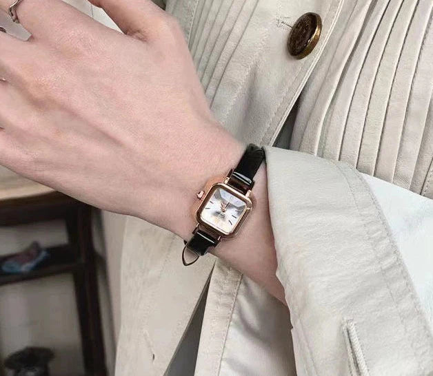 Relógio - Classico Retro de Couro