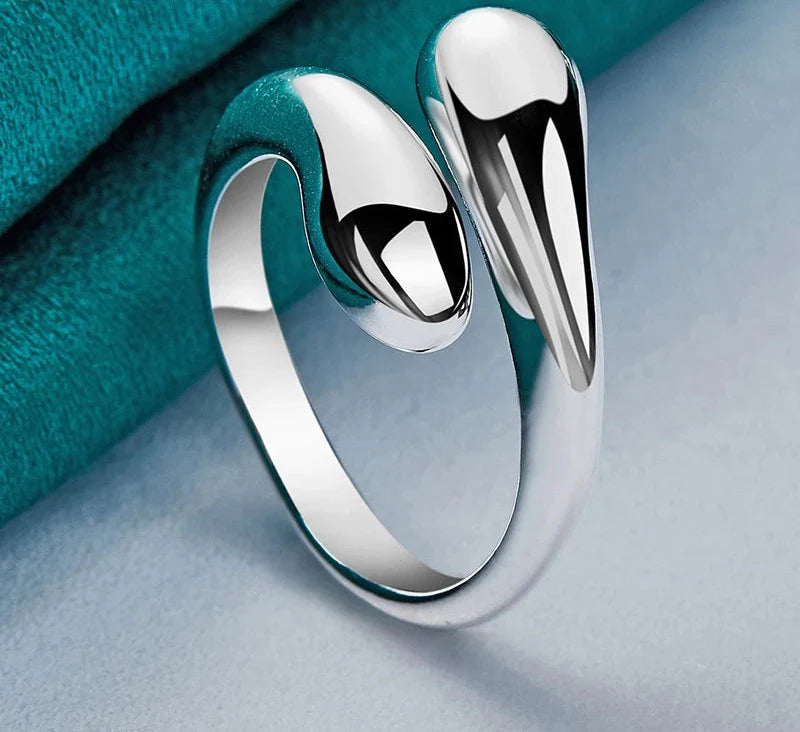 Anel -  Cruzado Gota D´Água Regulavel