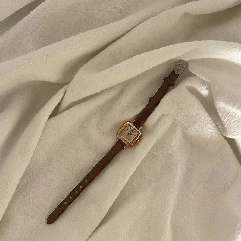 Relógio - Classico Retro de Couro